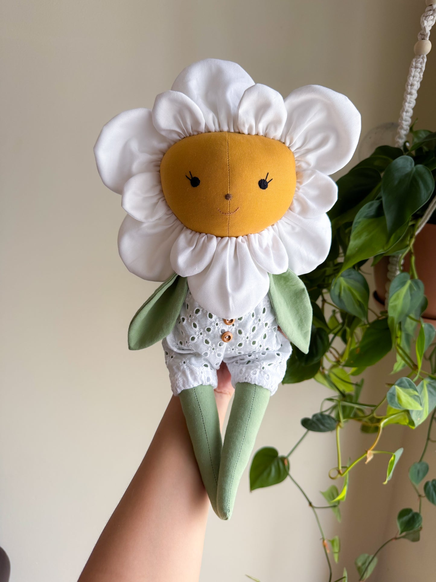 Flora - 14" Flower Doll