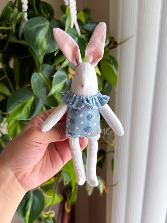 Iris - Bunny Pocket Pal