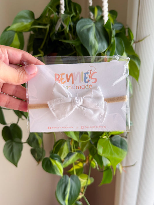 White Eyelet - 3" bow on nylon