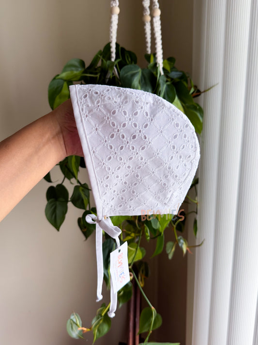 White Eyelet Bonnet - Large